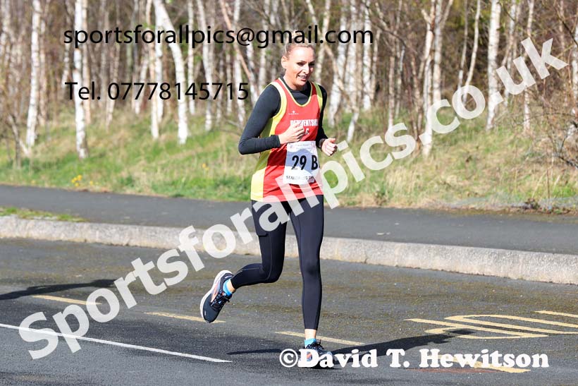 Senior womens 2024 Elswick Harriers Good Friday Relays, Newburn, Newcastle Upon Tyne  Photo: David T. Hewitson/Sports for All Pics